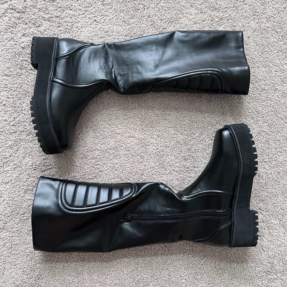 Nasty Gal Women's Trendy Platform Moto Boot Black NEW (Size 6)
